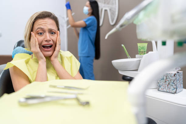 Best Emergency Tooth Extraction in Chesaning, MI